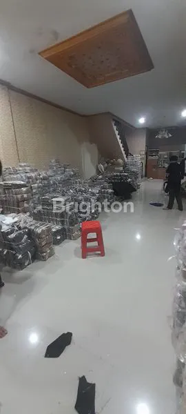 image HUNIAN STRATEGIS 4 LANTAI DI THI JELAMBAR, SIAP HUNI (6)