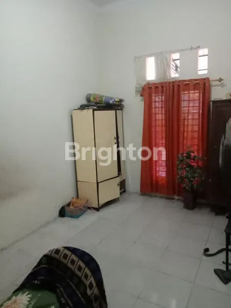 image RUMAH DI JALAN DANAU SENTARUM (4)