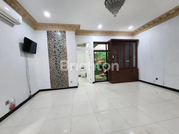 image RUMAH 2 LANTAI DI KELAPA GADING JAKARTA UTARA (5)