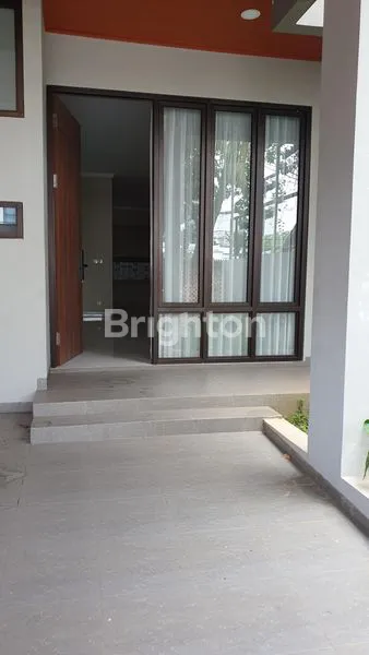 image SEWA RUMAH DI MELATI MAS BSD (2)