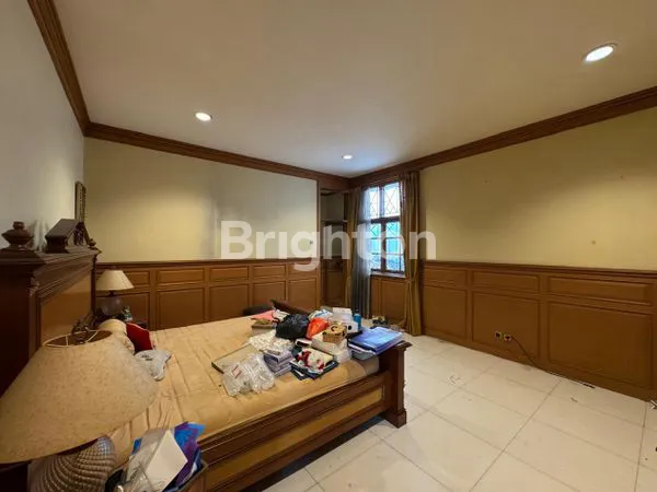image RUMAH MEWAH 2 LANTAI LT 510M² DI KUNINGAN (6)