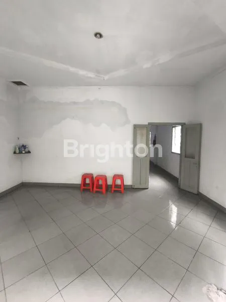 image RUKO TUBAGUS ANGKE 255M2 & RUMAH TAMBORA JAKARTA BARAT HARGA NEGO LOKASI STRATEGIS (5)