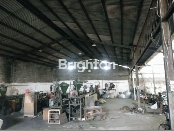 image  RUMAH GRAHA SURYANATA SURABAYA (2)