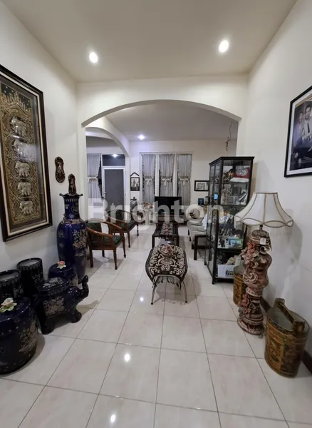 image RUMAH MEWAH MURAH EKSKLUSIF SEMI FURNISHED SIAP HUNI JUAL CEPAT RAWAN, BLIGO, CANDI SIDOARJO PERUMAHAN MUTIARA CITRA GRAHA LOKASI STRATEGIS (4)