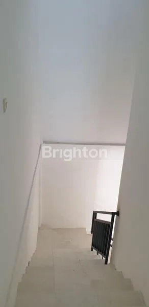 image RUKO 2 LANTAI DISEWAKAN JL.BOSIH RAYA CIBITUNG (3)