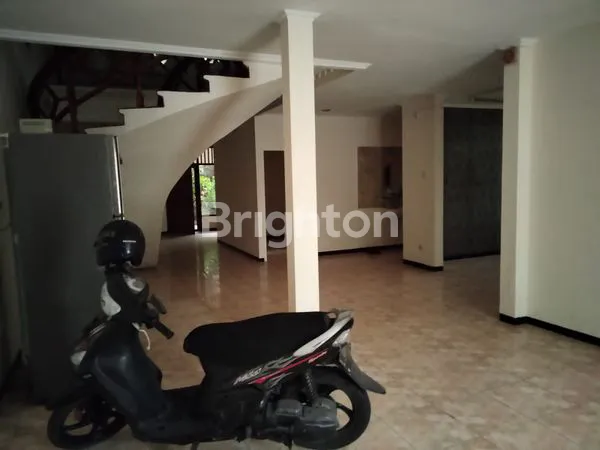 image RUMAH GAYUNGSARI COCOK UNTUK TEMPAT TINGGAL DAN USAHA (6)