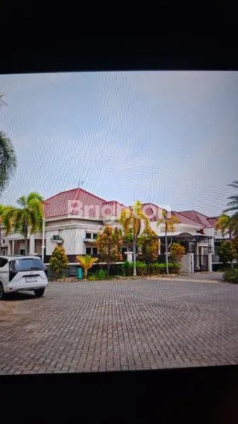 image RUMAH CENTRAL PARK WIGUNA GUNUNG ANYAR (1)