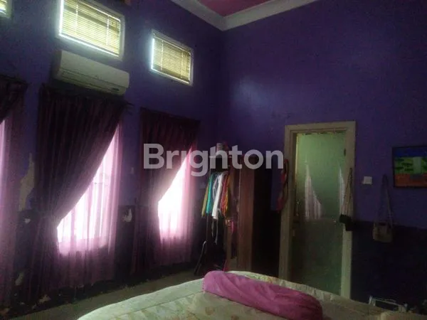 image RUMAH CENTRAL PARK WIGUNA GUNUNG ANYAR (7)