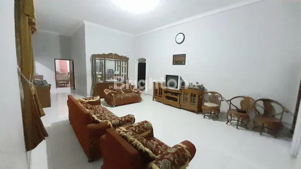 image HUNIAN STRATEGIS 5 KT DEKAT PANTAI, LT LUAS 700M² (5)