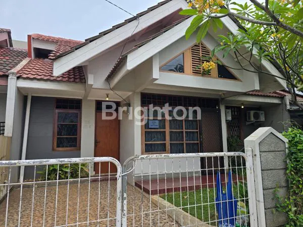 image RUMAH 1½ LT SIAP HUNI DI NUSA LOKA BSD TANGERANG (1)