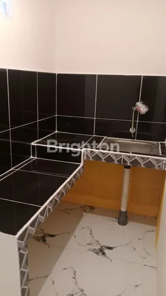 image RUMAH BARU 2 LANTAI DI KENJERAN, 3 KT (7)