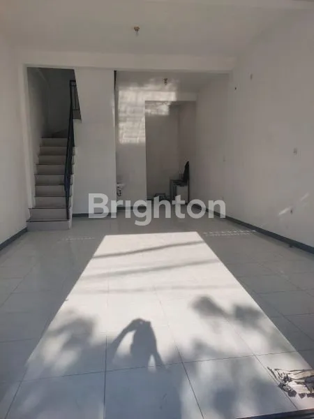 image RUKO STRATEGIS SIAP USAHA NOL JALAN RAYA WONOREJO SELATAN DEKAT RAYA MERR PANDUGO RUNGKUT GUNUNG ANYAR (4)