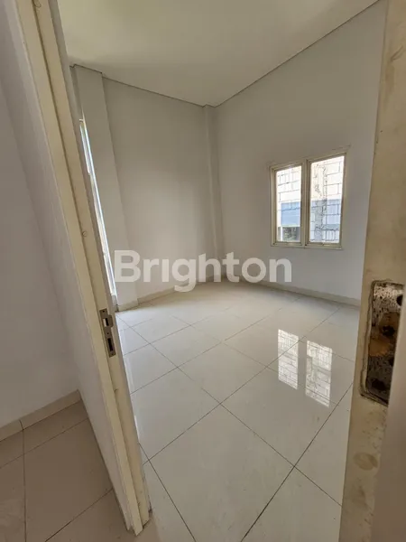 image RUMAH DEKAT PINTU TOLL SERBA 5 MENIT - SEKOLAH 5 MENIT - FASKES 5 MENIT - MALL 5 MENIT (5)