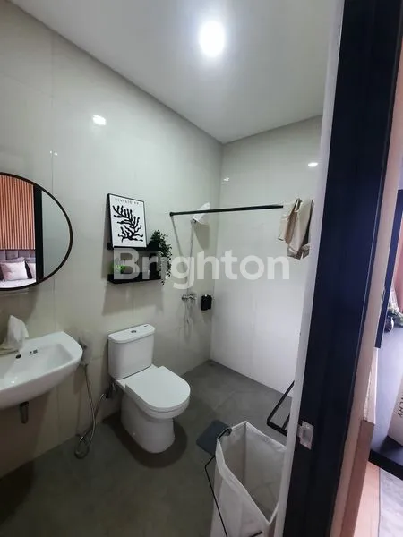 image RUMAH 2 LANTAI MODERN DI CIPUTAT, DEKAT JAKARTA (8)