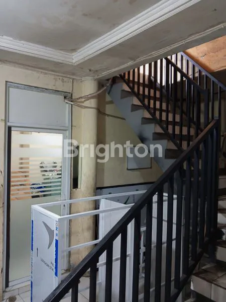 image RUMAH STRATEGIS 4KT LT 280M² DI BOGOR UTARA, COCOK UNTUK USAHA (2)