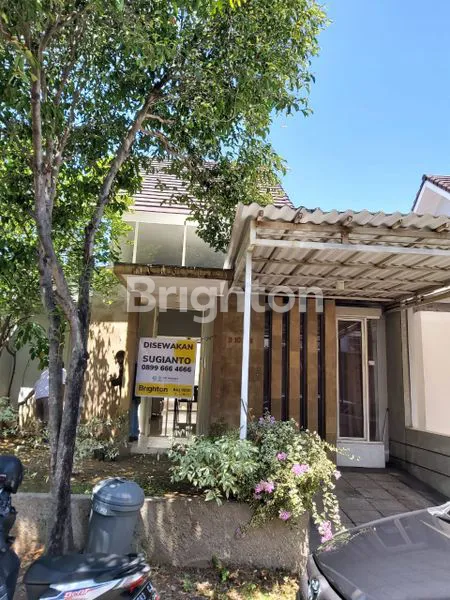 image DISEWAKAN RUMAH SIAP HUNI TAMAN PUSPA RAYA (TPR) BLOK B CITRALAND SURABAYA (1)