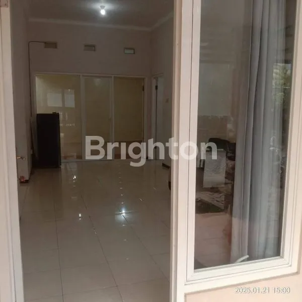 image RUMAH PERMATA JINGGA SUHAT MALANG (5)