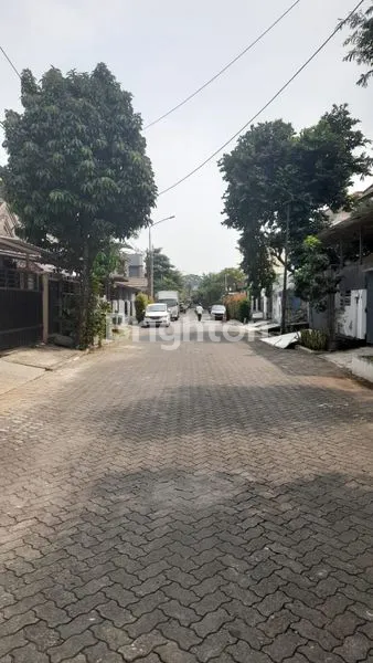 image RUMAH MINIMALIS DI VILLA KELAPA  DUA (2)