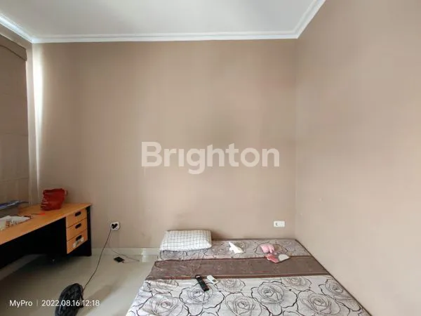 image RUMAH STRATEGIS GREEN VILLE, 4 KT 3 KM, SEMI-FURNISHED (6)