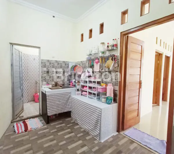 image DIJUAL CEPAT: RUMAH BARU TAHUN 2022 SIAP HUNI PINGGIR JALAN AREA JOGLO SURAKARTA, DEKAT UNISRI & RSUD NGIPANG (4)