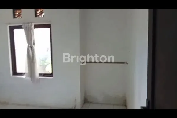 image RUMAH KONTRAKAN STRATEGIS DI KAMPIAL MURAH (4)