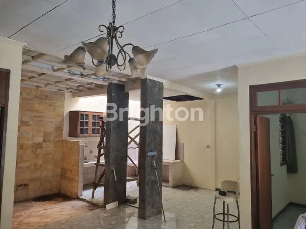 image RUMAH 1½ LANTAI, LT 145 M², SIAP HUNI & STRATEGIS (7)