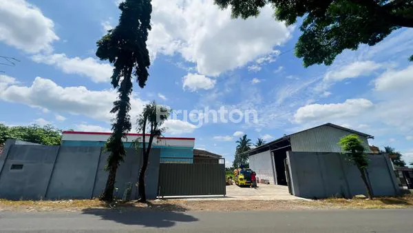image DIJUAL GUDANG–RUKO BESERTA TANAH KOSONG DI JALUR UTAMA BULULAWANG–WAJAK (1)