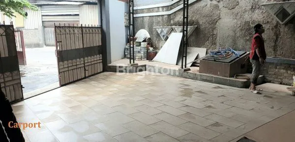 image HUNIAN MEWAH 3 LANTAI DENGAN ROOFTOP DI PONDOK KELAPA (2)