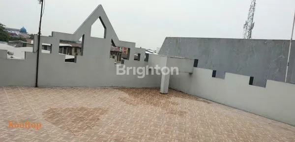 image HUNIAN MEWAH 3 LANTAI DENGAN ROOFTOP DI PONDOK KELAPA (5)