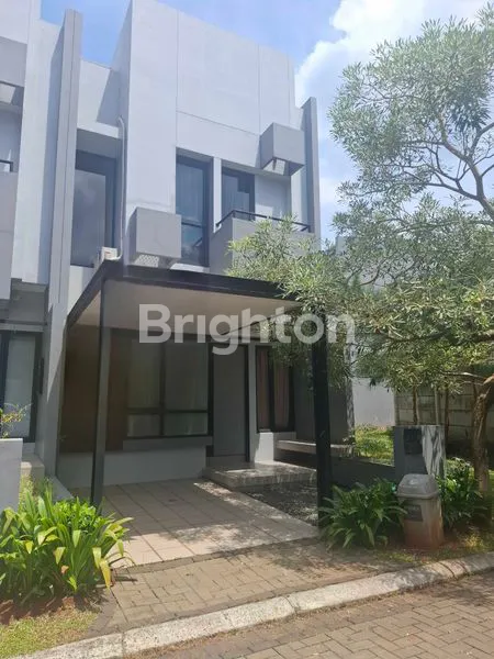 image RUMAH CANTIK TABEBUYA BSD, FULL FURNISH SIAP HUNI (1)