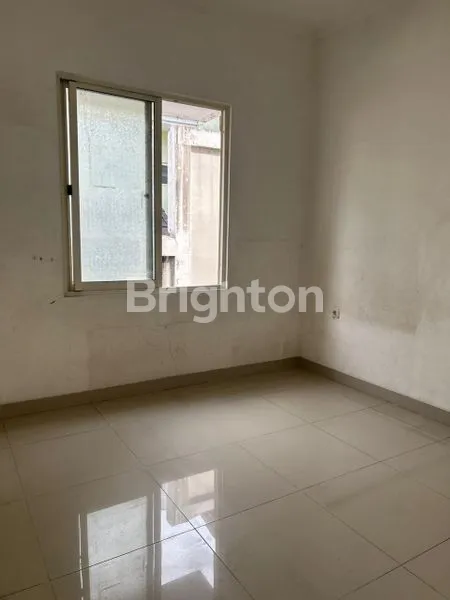 image RUMAH 3+1 DI FARADAY GADING SERPONG, DEKAT KAMPUS & MALL (7)