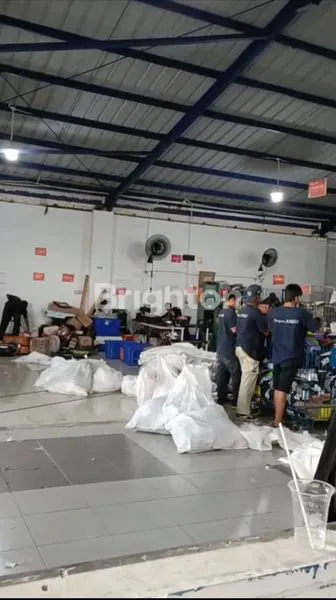 image INVESTASI AMAN: GUDANG SHM TERSEWA, LT 2150M² DEPOK (3)