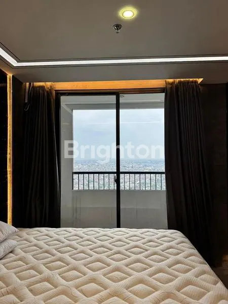 image APARTEMEN LUXURY DARK MODERN FULL MARMER ITALY MEWAH BANGET (2)