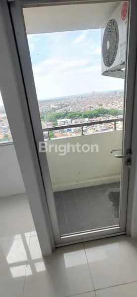 image GUNAWANGSA TIDAR STUDIO SEMI FURNISH VIEW POOL DAN SURAMADU (5)