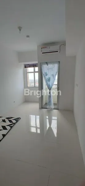 image GUNAWANGSA TIDAR STUDIO SEMI FURNISH VIEW POOL DAN SURAMADU (1)