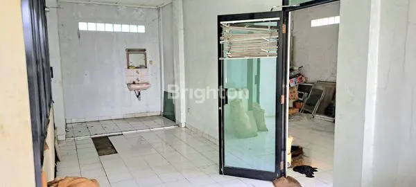 image RUKO LUAS STRATEGIS PURI INDAH DEKAT PESANGGRAHAN JAKARTA BARAT (1)