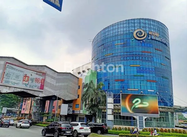 image RUKO 3 LANTAI DI BSD JUNCTION, LOKASI PREMIUM UNTUK USAHA (2)
