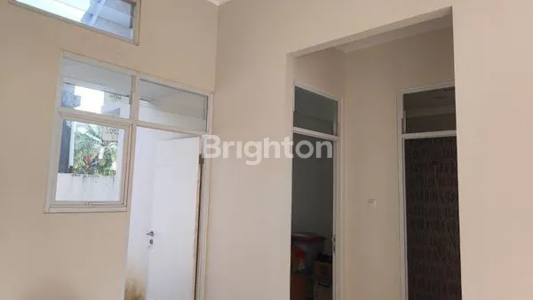 image RUMAH MEWAH ORIGINAL DI BUKIT CIMANGGU CITY, DEKAT KRL & TOL (5)