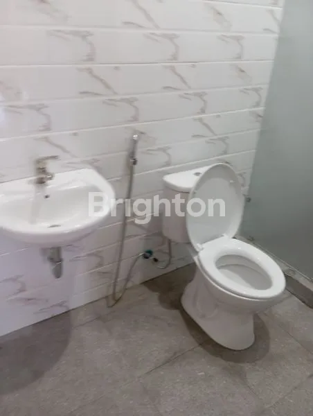 image DISEWAKAN RUMAH DIPANDAK GEDE 40 JUTA PER TAHUN (3)