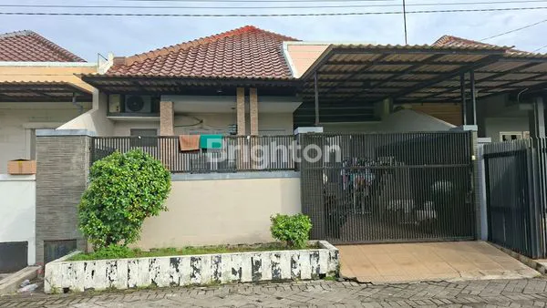 image DISEWAKAN RUMAH LUAS SELANGKAH KE JL. MERR (1)