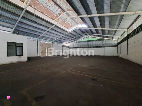 image DISEWAKAN GUDANG PABRIK KANTOR SIAP HUNI BERBEK RUNGKUT INDUSTRI (6)