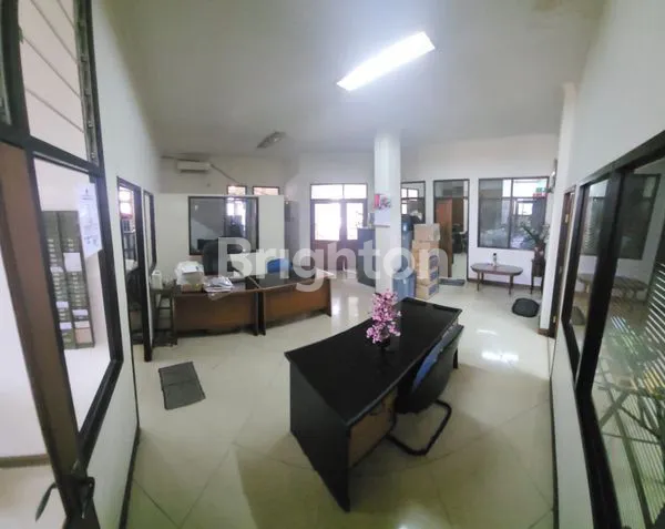 image GEDUNG PERKANTORAN MEWAH 3 LANTAI PONDOK BAMBU DUREN SAWIT JAKARTA TIMUR STRATEGIS (2)