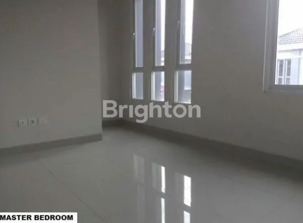 image RUMAH SIAP HUNI GADING SERPONG TANGERANG (5)