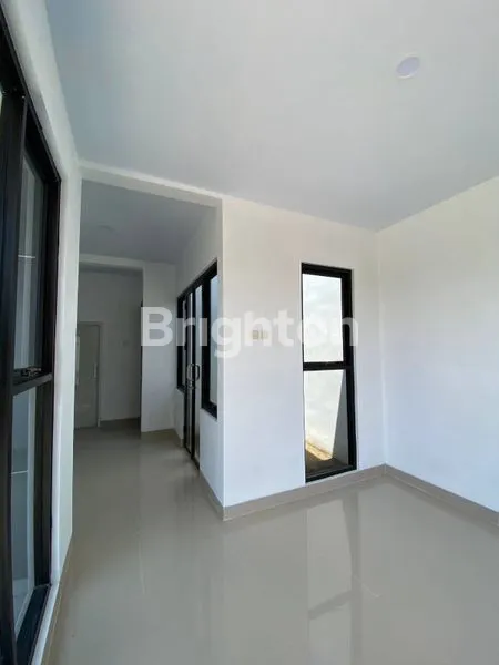 image RUMAH MEWAH SOLO UTARA HANYA 285 JUTA! PROMO DP 0% & SERTIFIKAT SHM READY. (5)