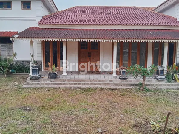 image MAHAKARYA INVESTASI DI JANTUNG BUDAYA: HUNIAN MEWAH & LUAS DI JL. RONODIGDAYAN, YOGYAKARTA (3)