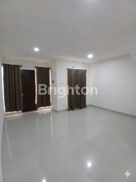image DISEWAKAN RUMAH 2 LANTAI DEKAT STASIUN SUDIMARA CIPUTAT – 5 MENIT JALAN KAKI, SIAP HUNI (2)
