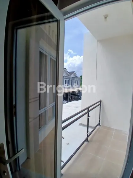 image DISEWAKAN RUMAH 2 LANTAI DEKAT STASIUN SUDIMARA CIPUTAT – 5 MENIT JALAN KAKI, SIAP HUNI (8)