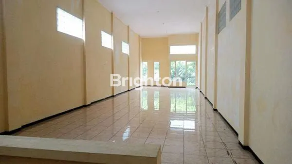 image RUKO KOMERSIAL DI NOL JALAN RAYA PENGAMPON (SUDAH RENOV, 2 UNIT JADI 1) DEKAT KAPASAN, TOL DUPAK, GENTENG, KALIANYAR (5)