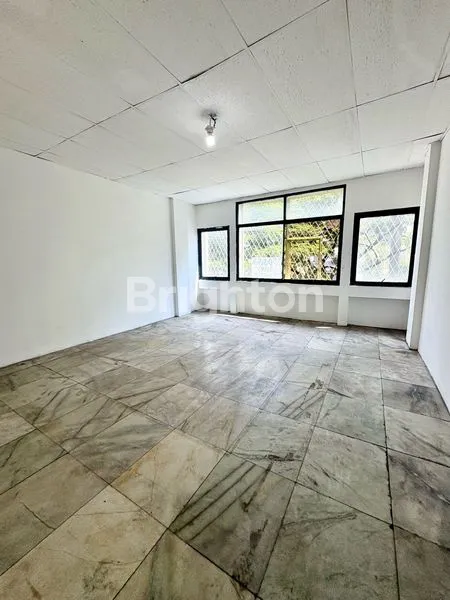 image RUKO STRATEGIS 4,5 LANTAI DI JALAN RAYA MITRA BAHARI JAKARTA UTARA  (8)