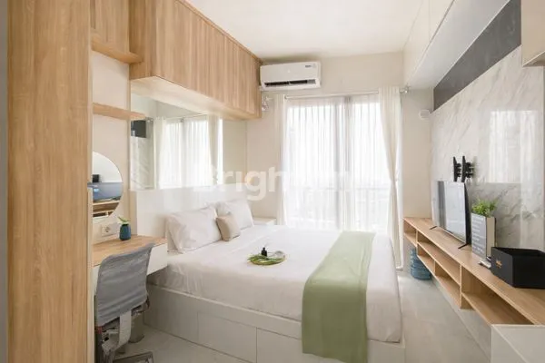 image UNIT STUDIO CANTIK SKY HOUSE BSD - FULL FURNISHED (SAMPING AEON MALL) (1)